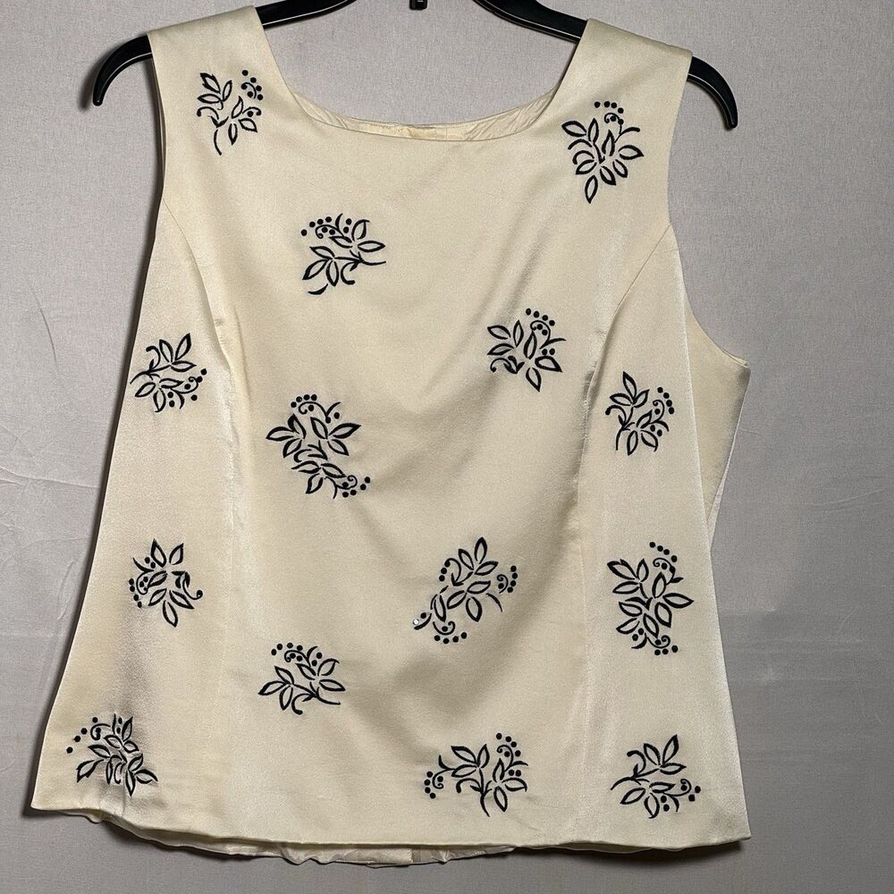 Talbots 100% silk Petite Ivory Black Embroidered Floral Button Sleeveless S-4